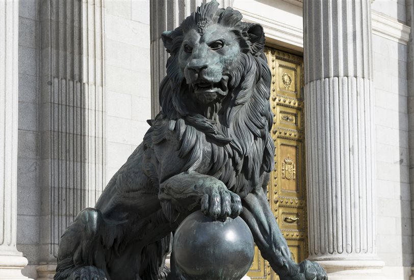 Resultat d'imatges de parlamento espaÃ±ol