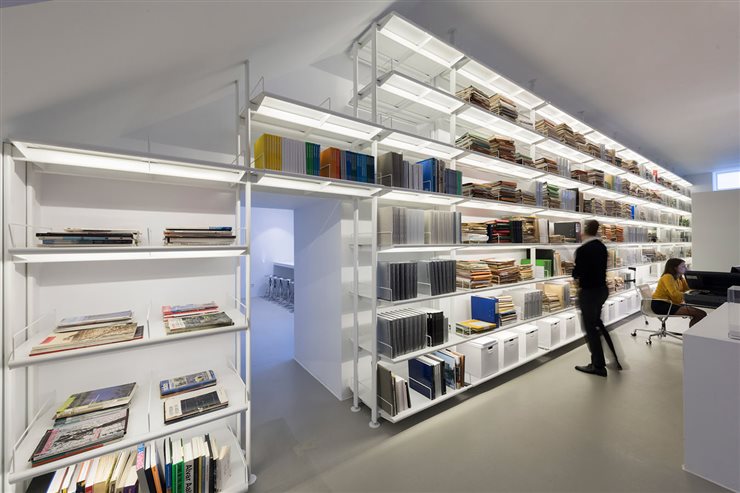 Biblioteca de la fundación.
