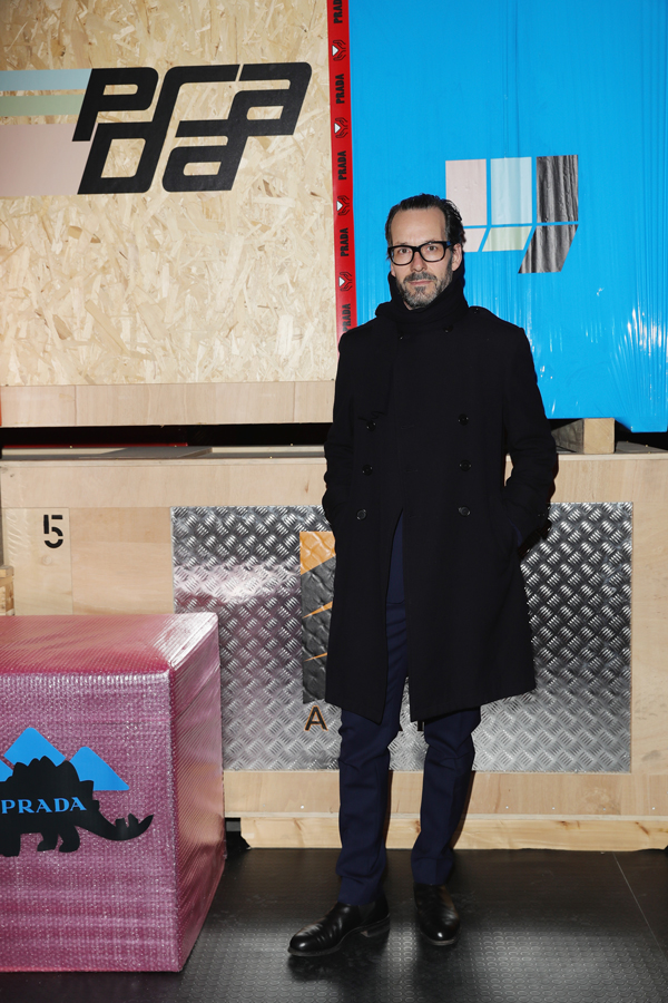 2. Prada Invites