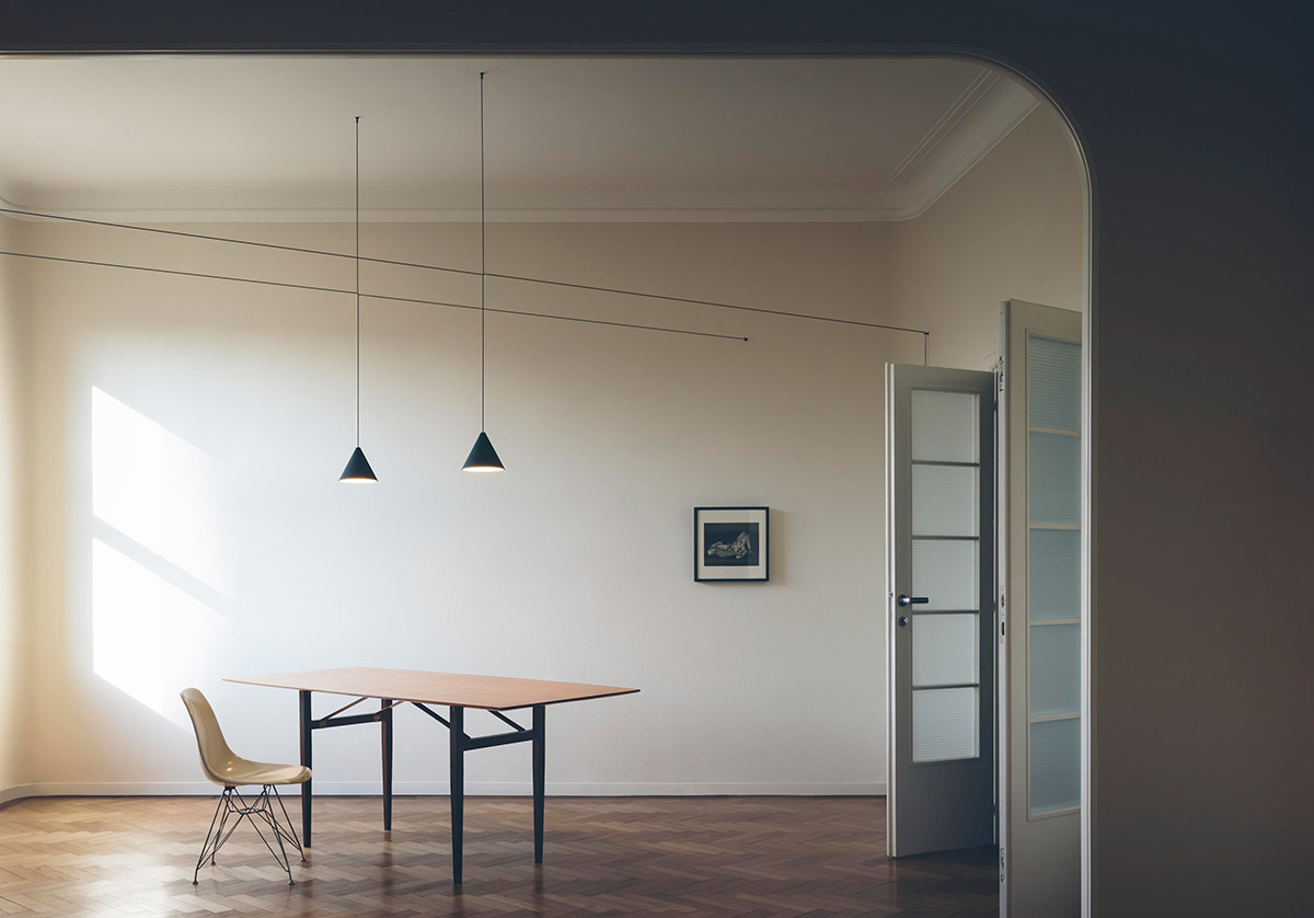web-String-Light Michael-Anastassiades 2014-©Giuseppe-Brancato-(7). [10] Cónica