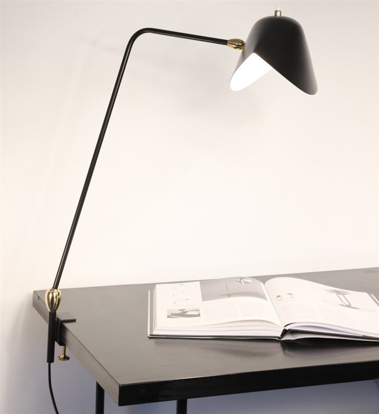 Lámpara de mesa Agrafee, de la serie Formes Noires.
