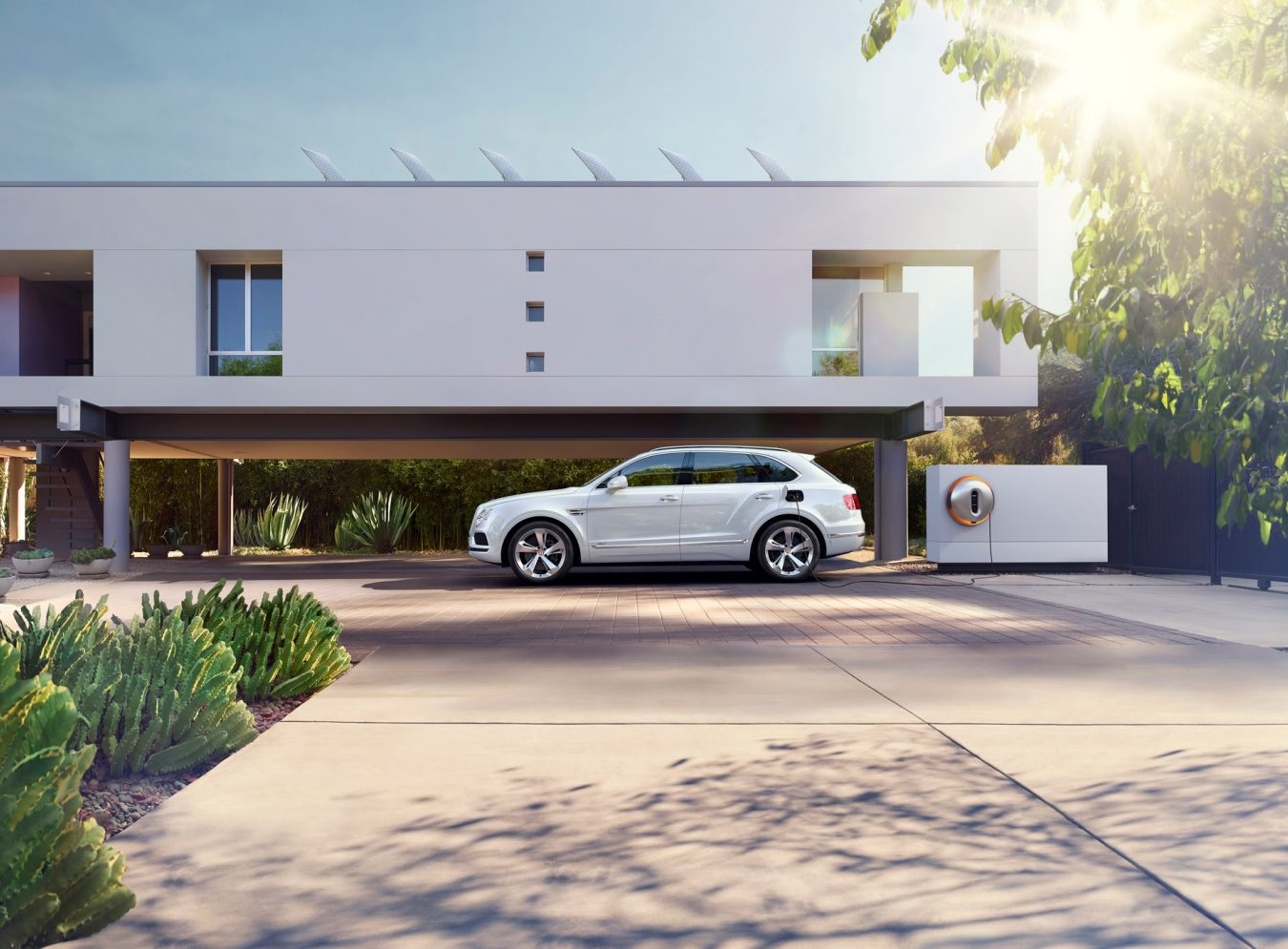 Unidad de recarga Bentley x Starck Power Dock.
