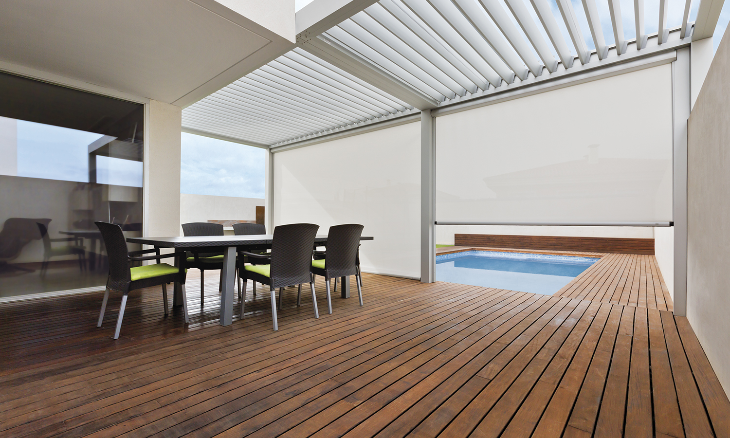 Pérgola P-150 de Saxun. [07] Control total