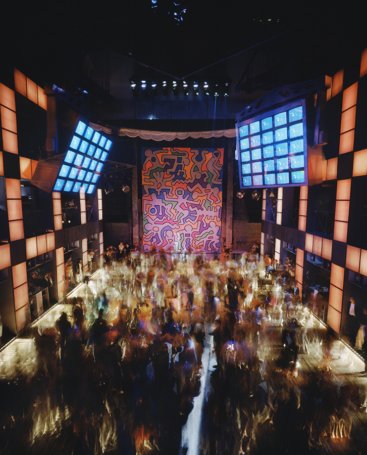 Palladium de New York, de Arata Isozaki.

