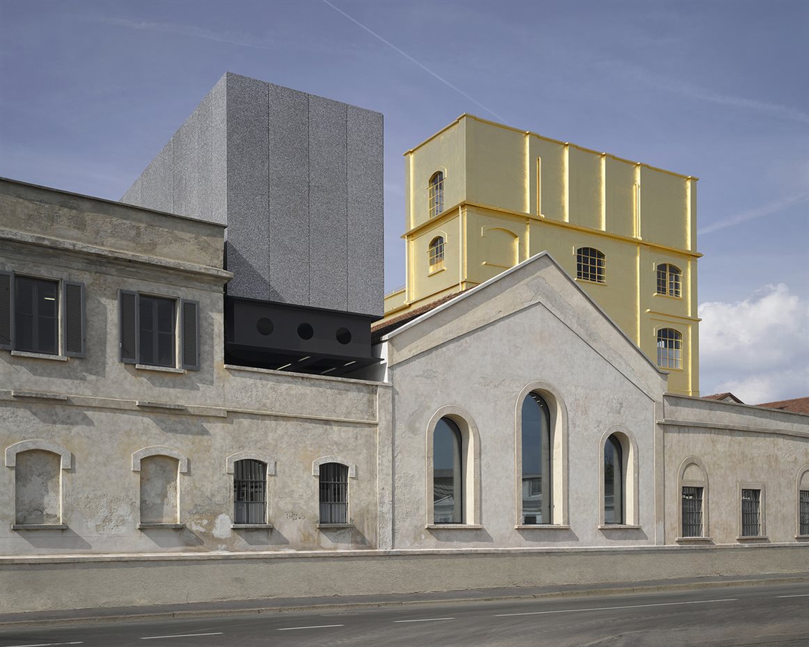Fondazione Prada, en Milán (Italia), de OMA/Rem Koolhaas.