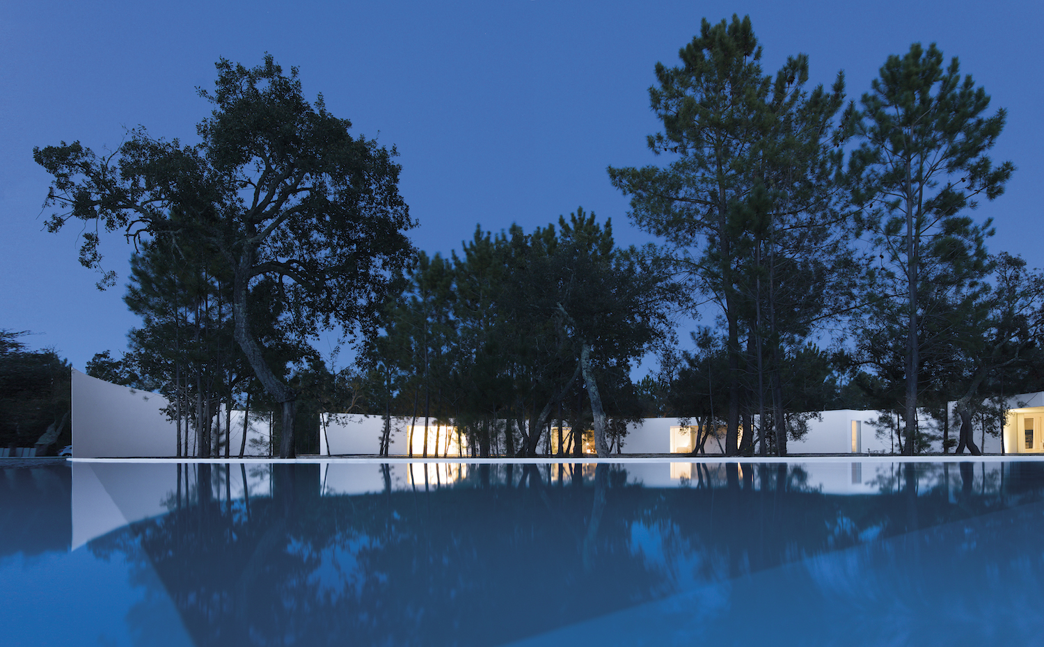 Arquitectura y Diseno escondidas6. [03] Junto al claro