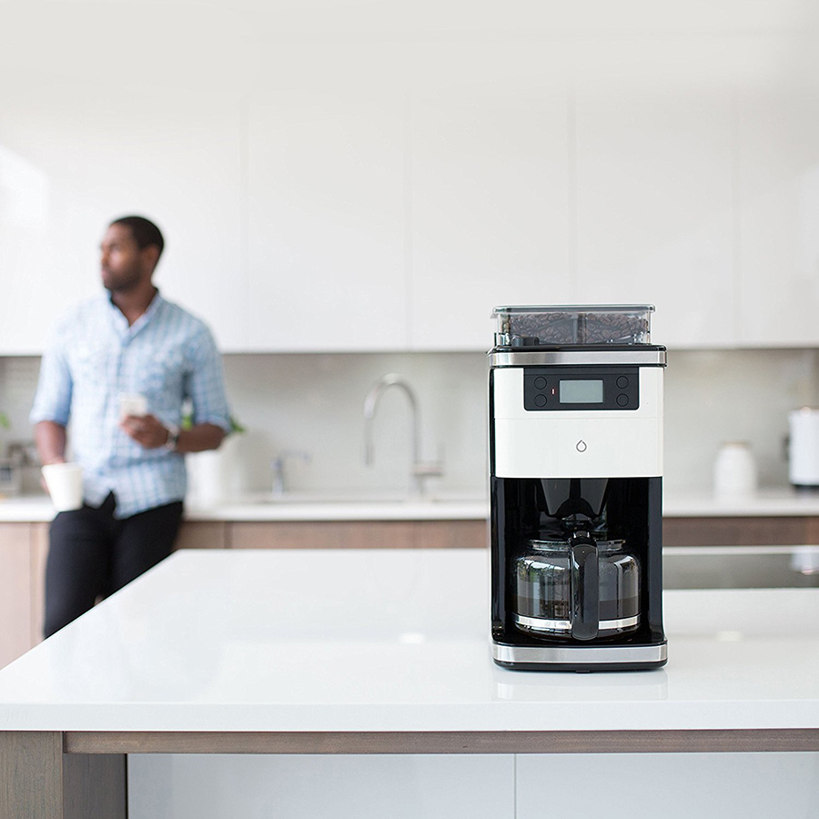 81m9R4wDdQL. SL1500 . Ya en su segunda generación, Smarter Coffee proporciona café bajo demanda a través del móvil o la tableta. Puede preparar hasta 12 tazas de café o té e incluso regular la fuerza de la mezcla, e incluye modos como Bienvenido a Casa o Despertar