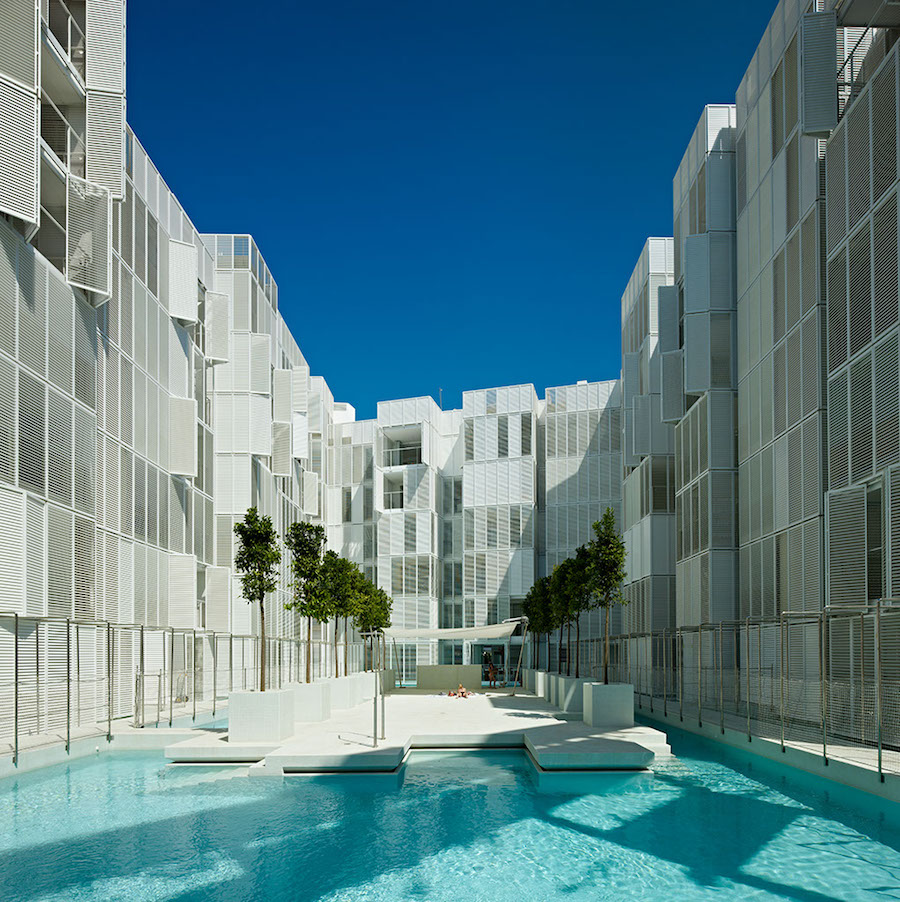 AyD-Nouvel,J.-Boas(Ibiza)011475. Ibiza Patio Blanco, diseñado por Jean Nouvel