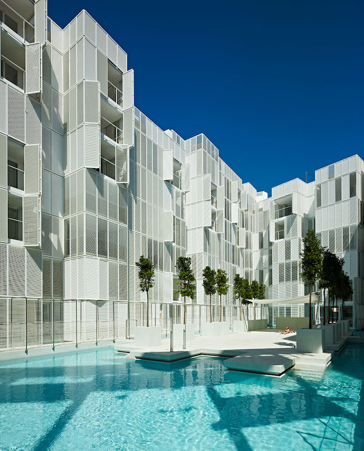 AyD-Nouvel,J.-Boas(Ibiza)011478. Ibiza Patio Blanco, diseñado por Jean Nouvel
