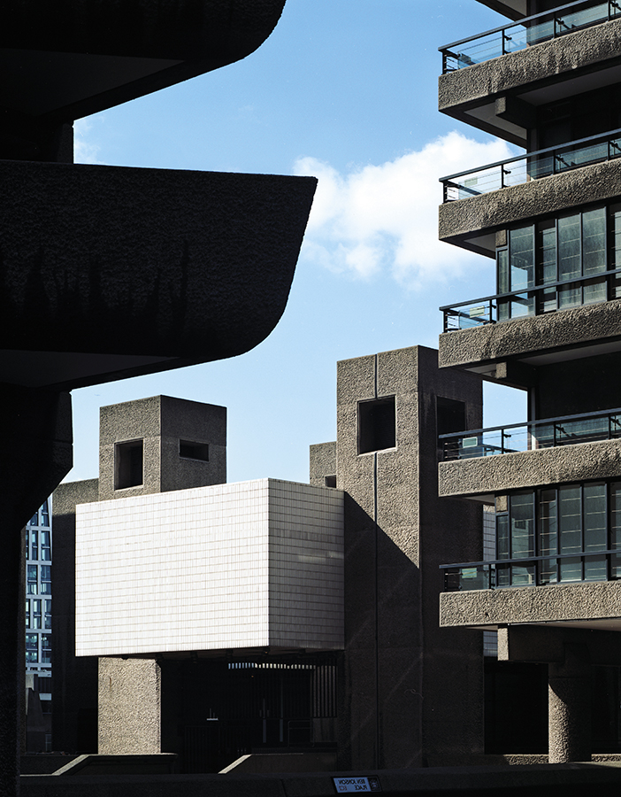 barbican. [02] La extraña belleza del hormigón