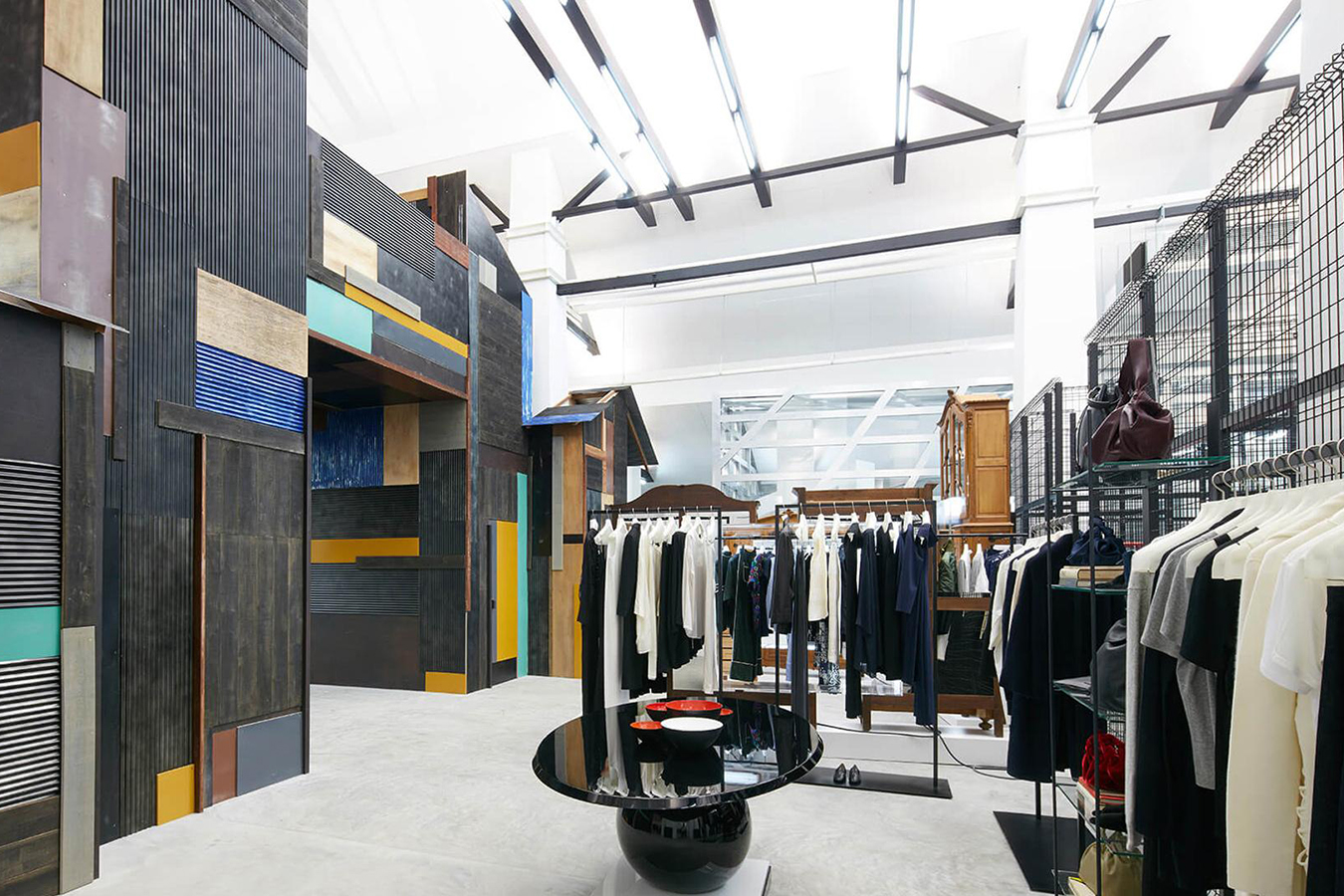 dover street market. [12] Santuario del "street style"
