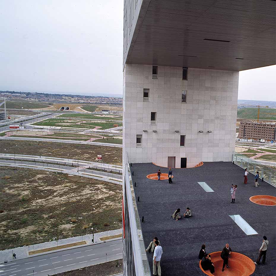 Edificio Mirador en Madrid (2005), de Winy Maas.