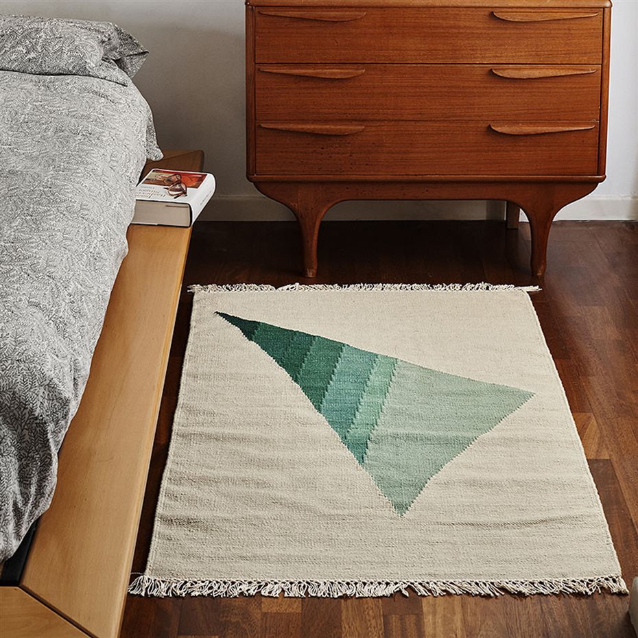 tx01138 kilim ivan kliun composicion 80 x 130 c ii to. 