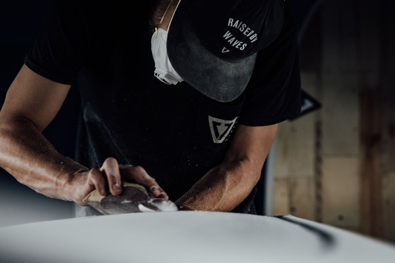 Uno de los momentos de fabricación de las tablas.

