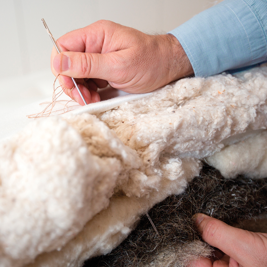 Los colchones de gama alta utilizan en su relleno materiales como lana, algodón, lino y crin de caballo.
