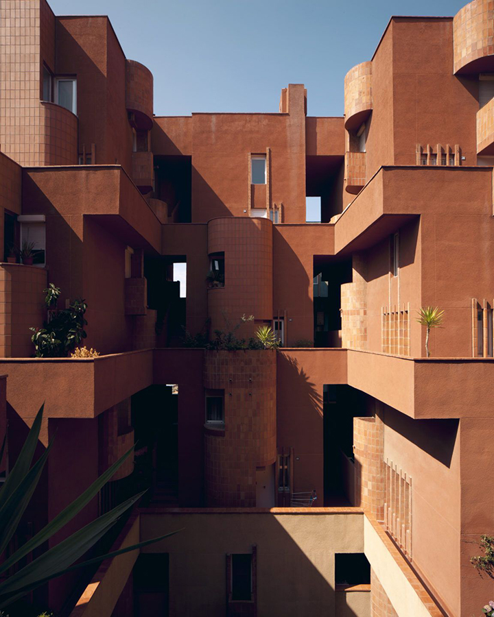 walden 7 ricardo bofill el amante bilingue 4. [10] Walden 7, Sant Just Desvern, Barcelona, Ricardo Bofill (1973)