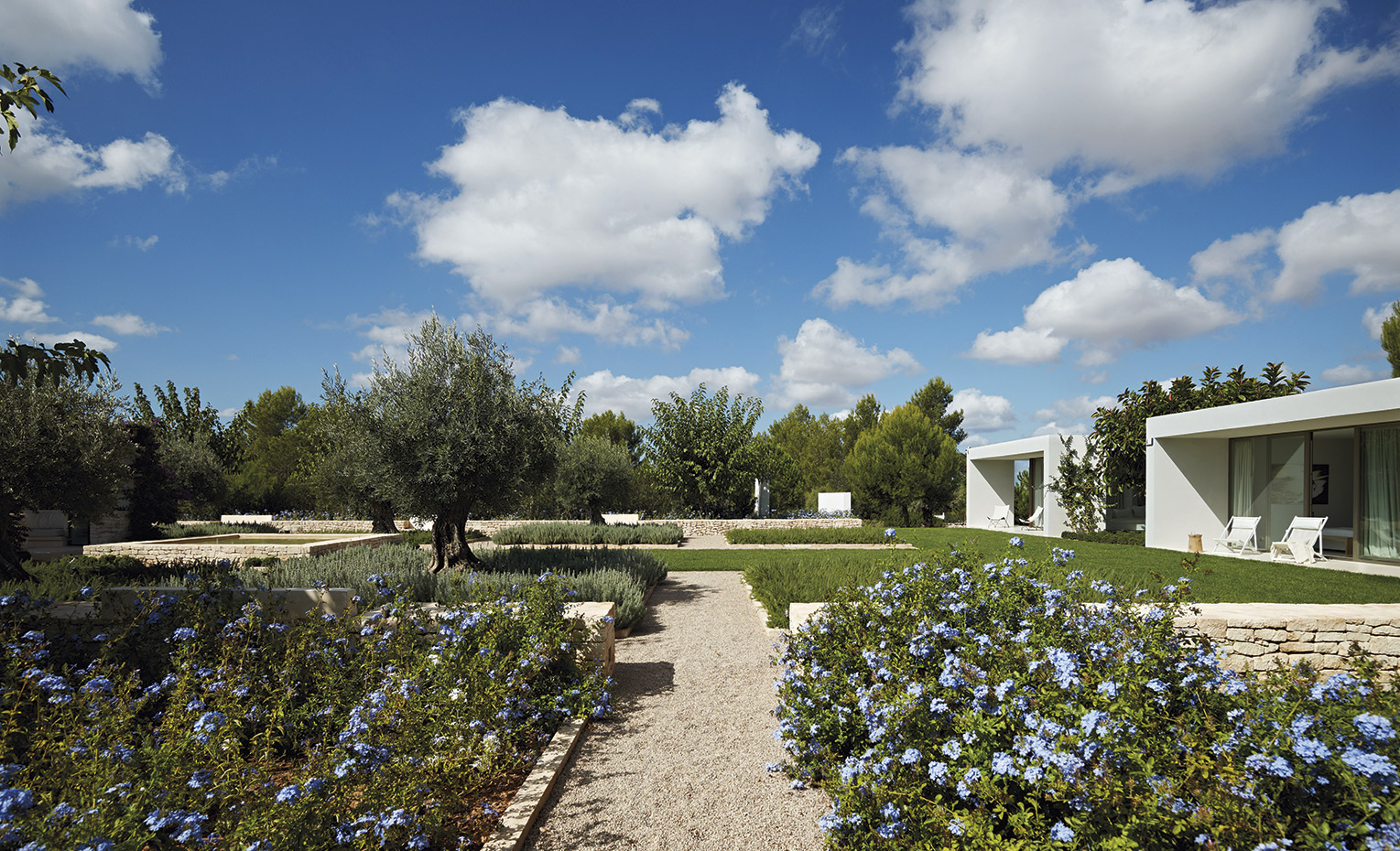  Pinceladas. Atelier d'Architecture Bruno Erpicum & Partners. 
