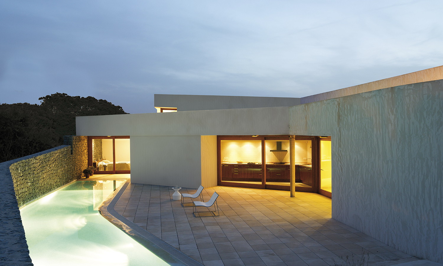 casa blanca piscina 2. 