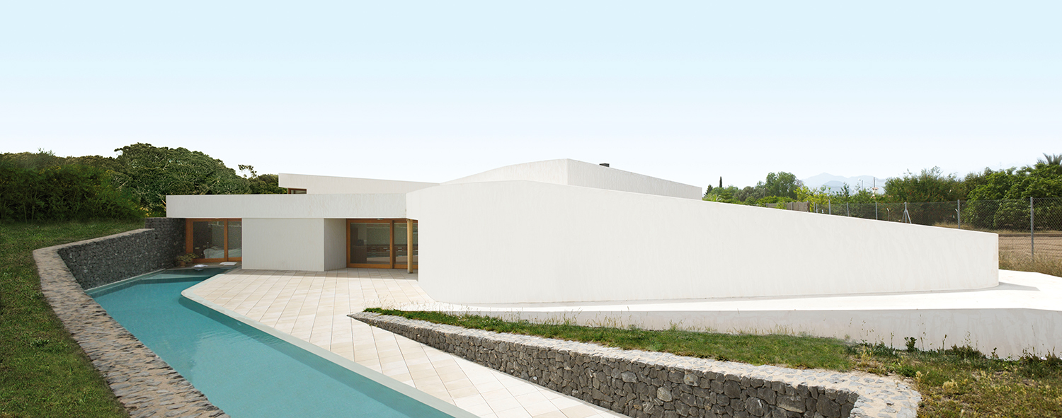 casa blanca piscina 3. 