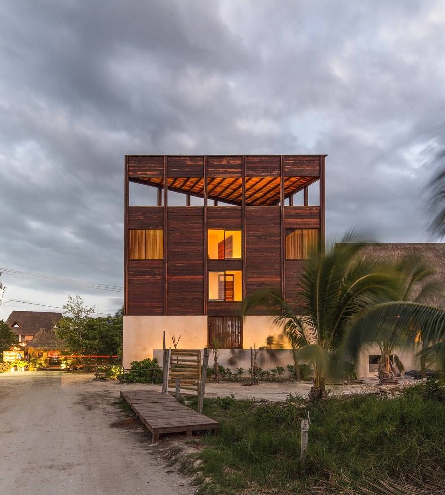 Hotel Punta Caliza