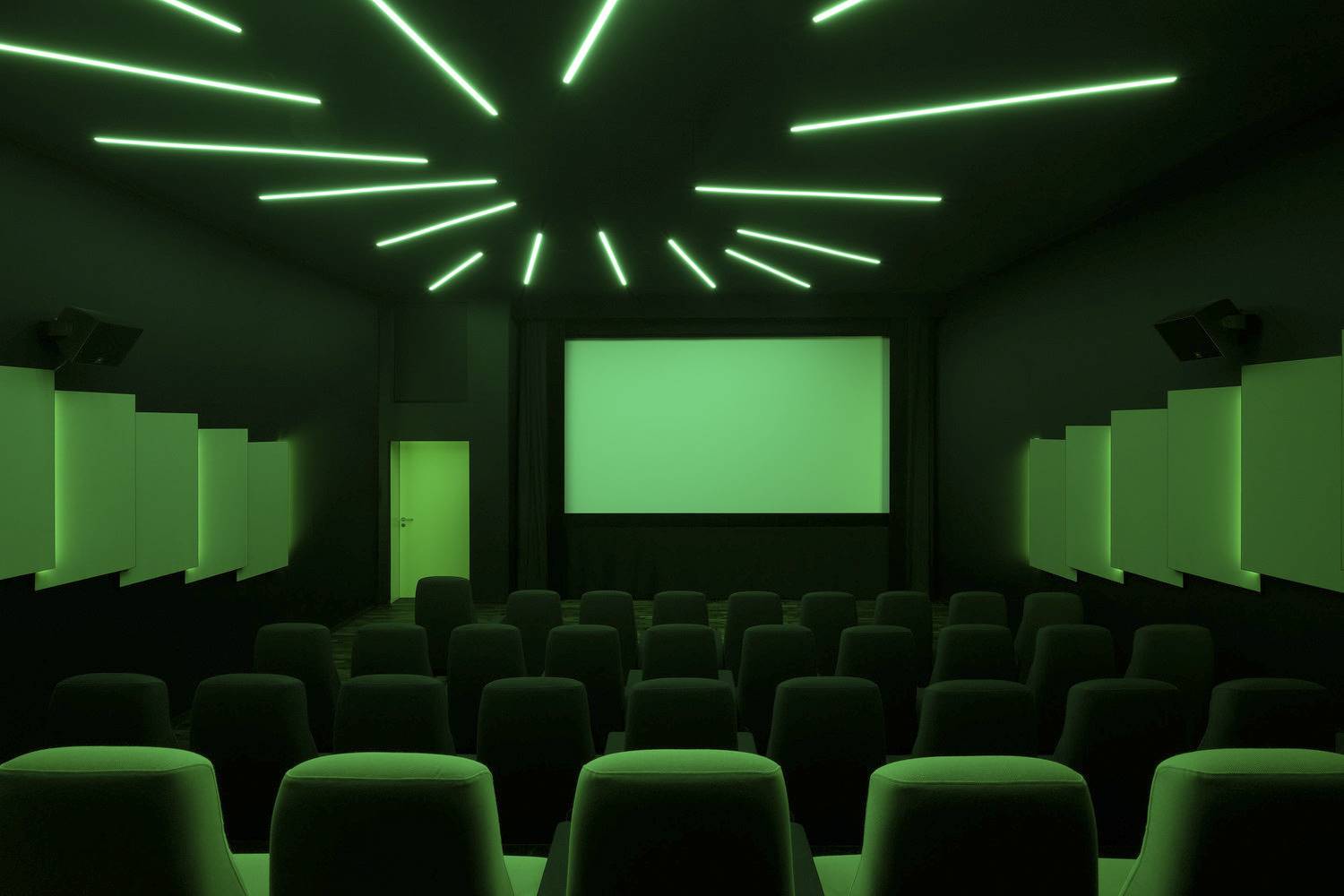 Delphi Lux es un cine holístico para disfrutar con los sentidos. 