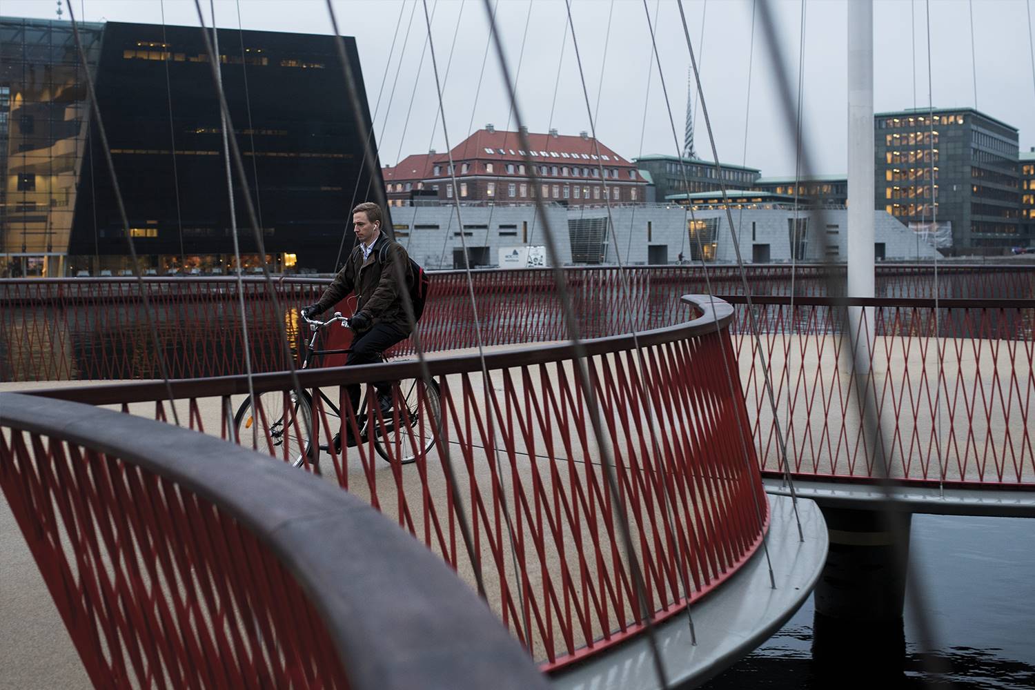 CIRCLE BRIDGE. [05] Circle Bridge 