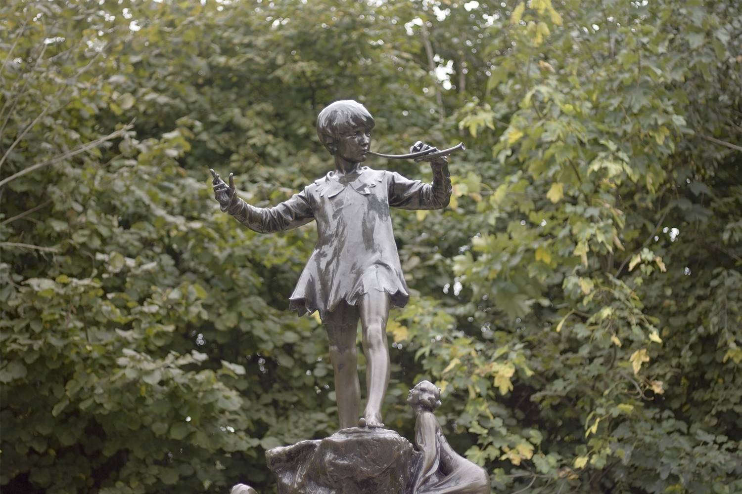 ESCULTURA DE PETER PAN. [02] Escultura de Peter Pan 
