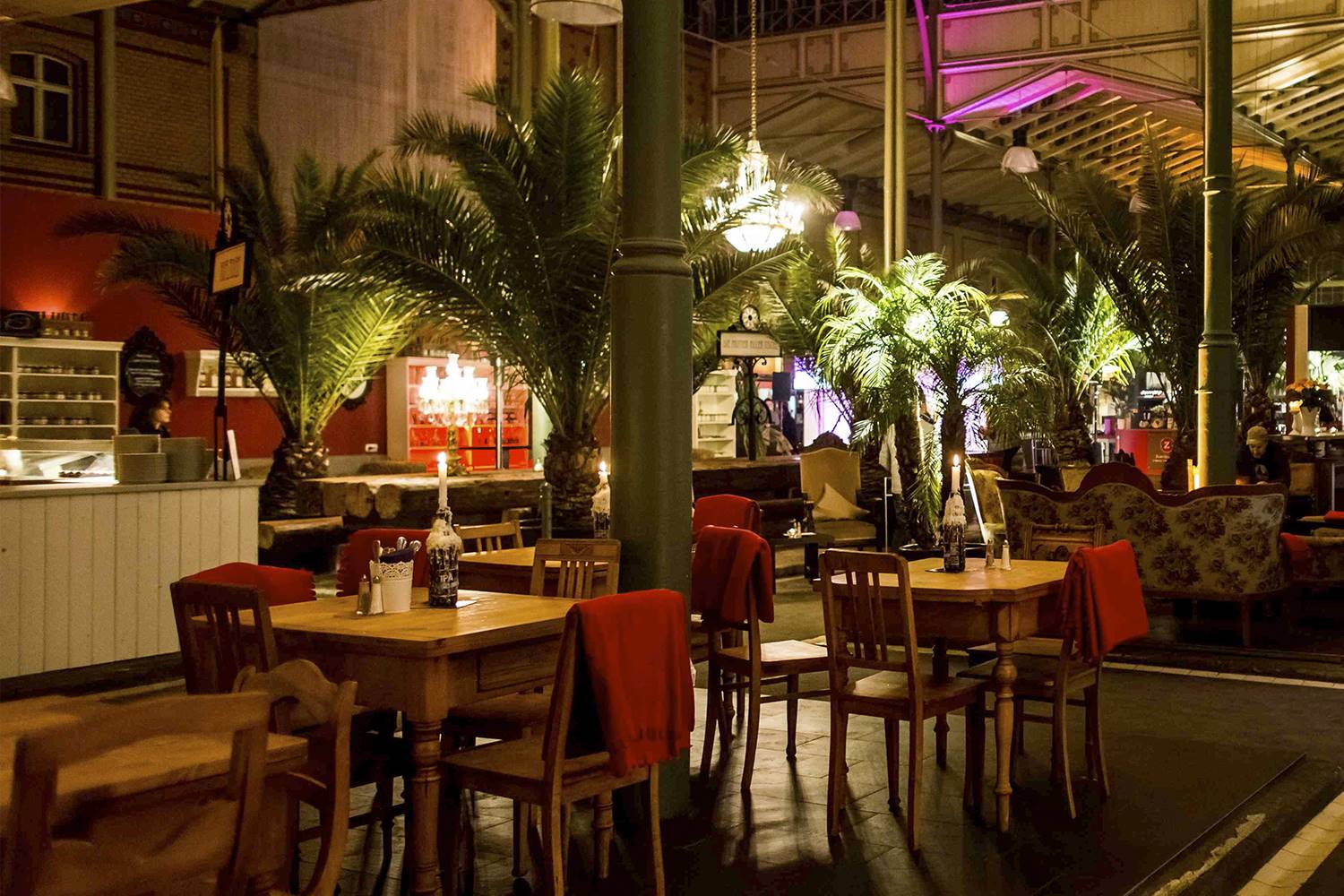 RESTAURANT MARKTHALLE. [02] RESTAURANTE MARKTHALLE