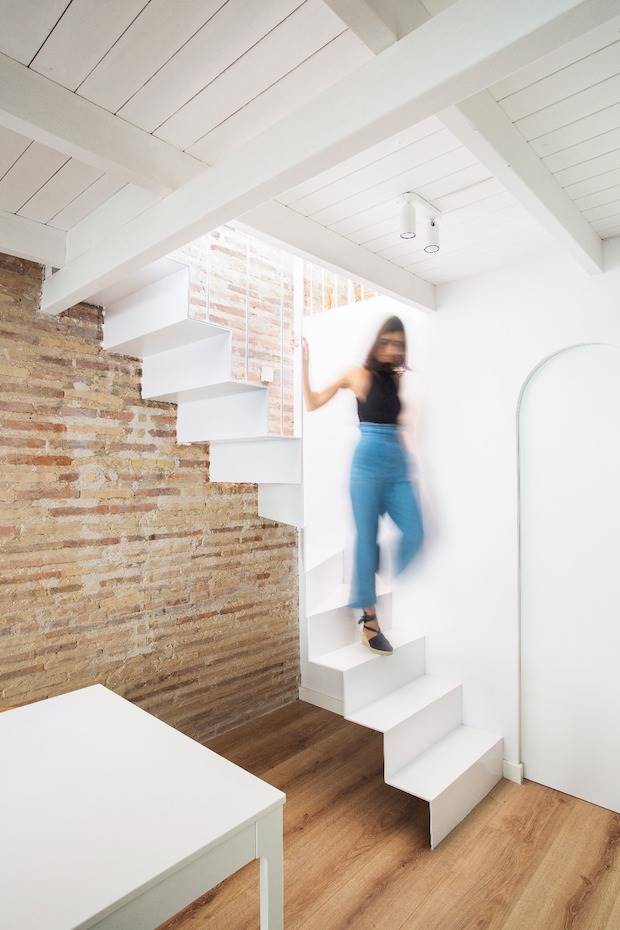 Casa Valencia Cabanyal Escalera. 