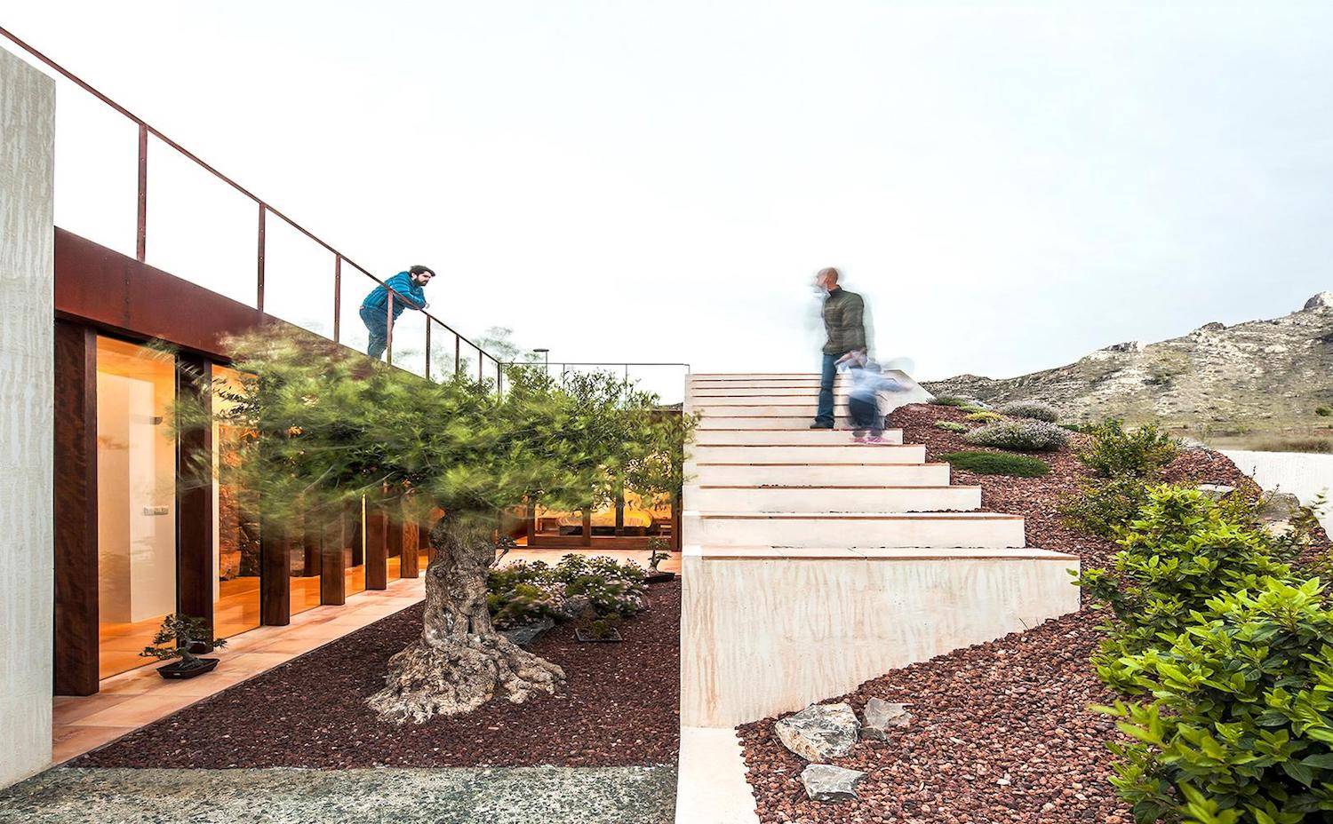  Una casa semienterrada en Alicante estudio eneseis  huracán