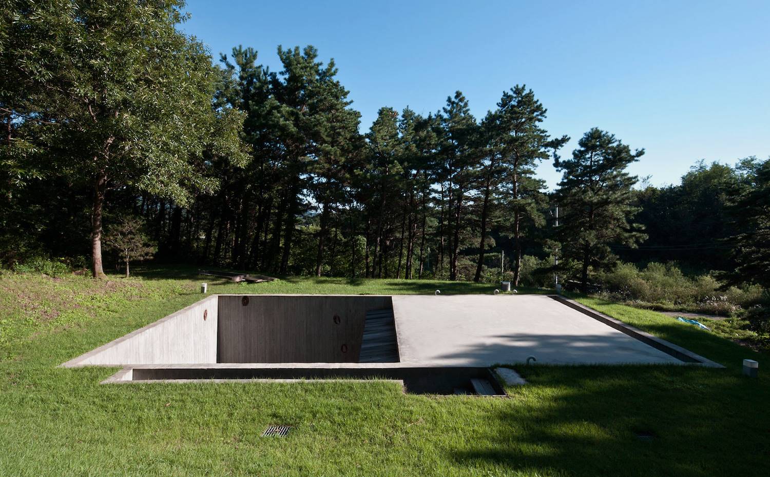 Bajo tierra huracán BCHO Architects 