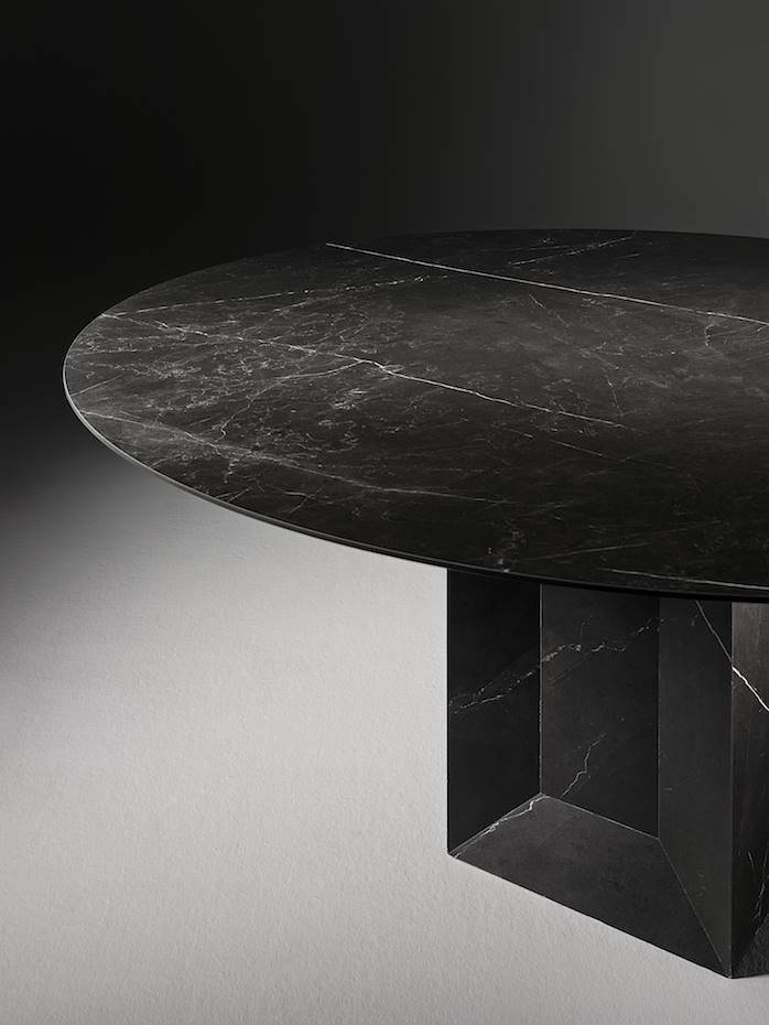 Mesa Ori, diseño de Odosdesign para Miter.
