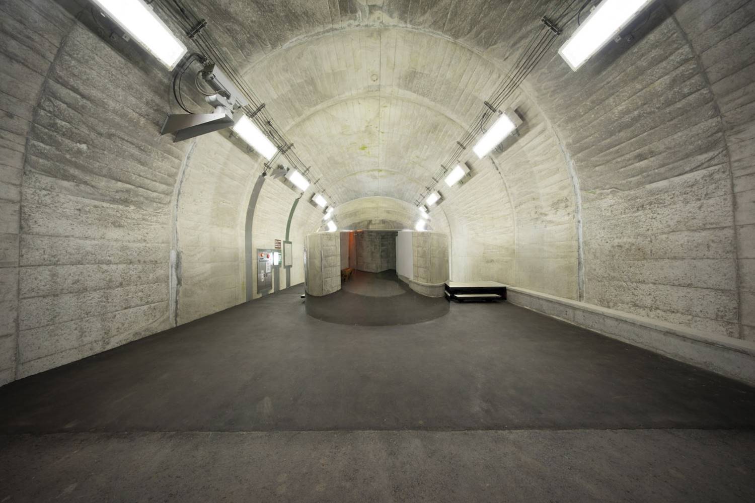 Instalación 'Invisible Bubble', que simboliza el metal.