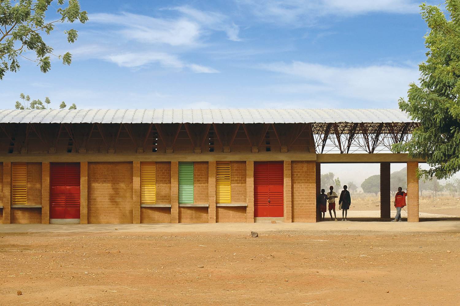 Escuela y biblioteca en Gando, Burkina Faso.
