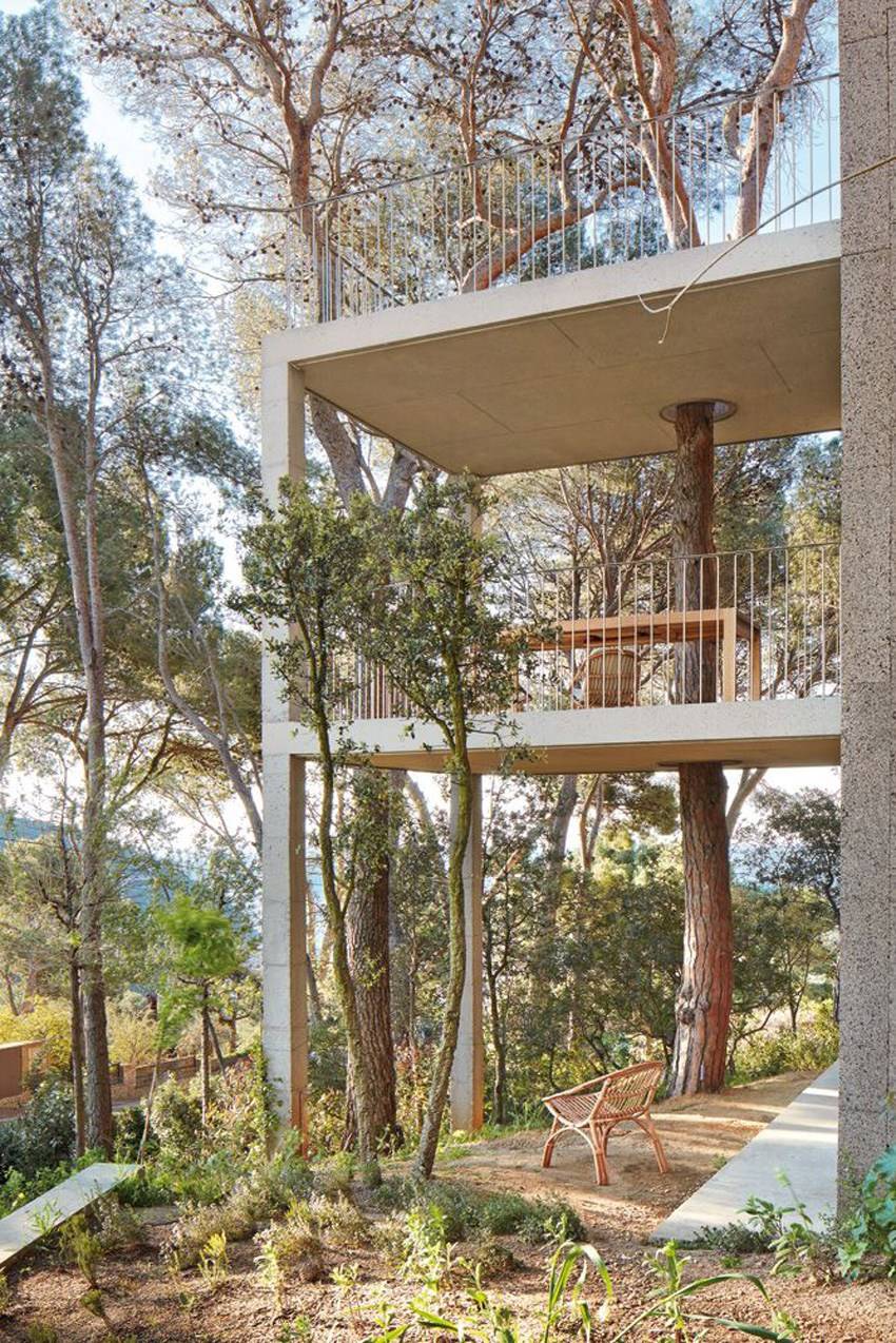 Dos casas de corcho, por López Rivera Arquitectos