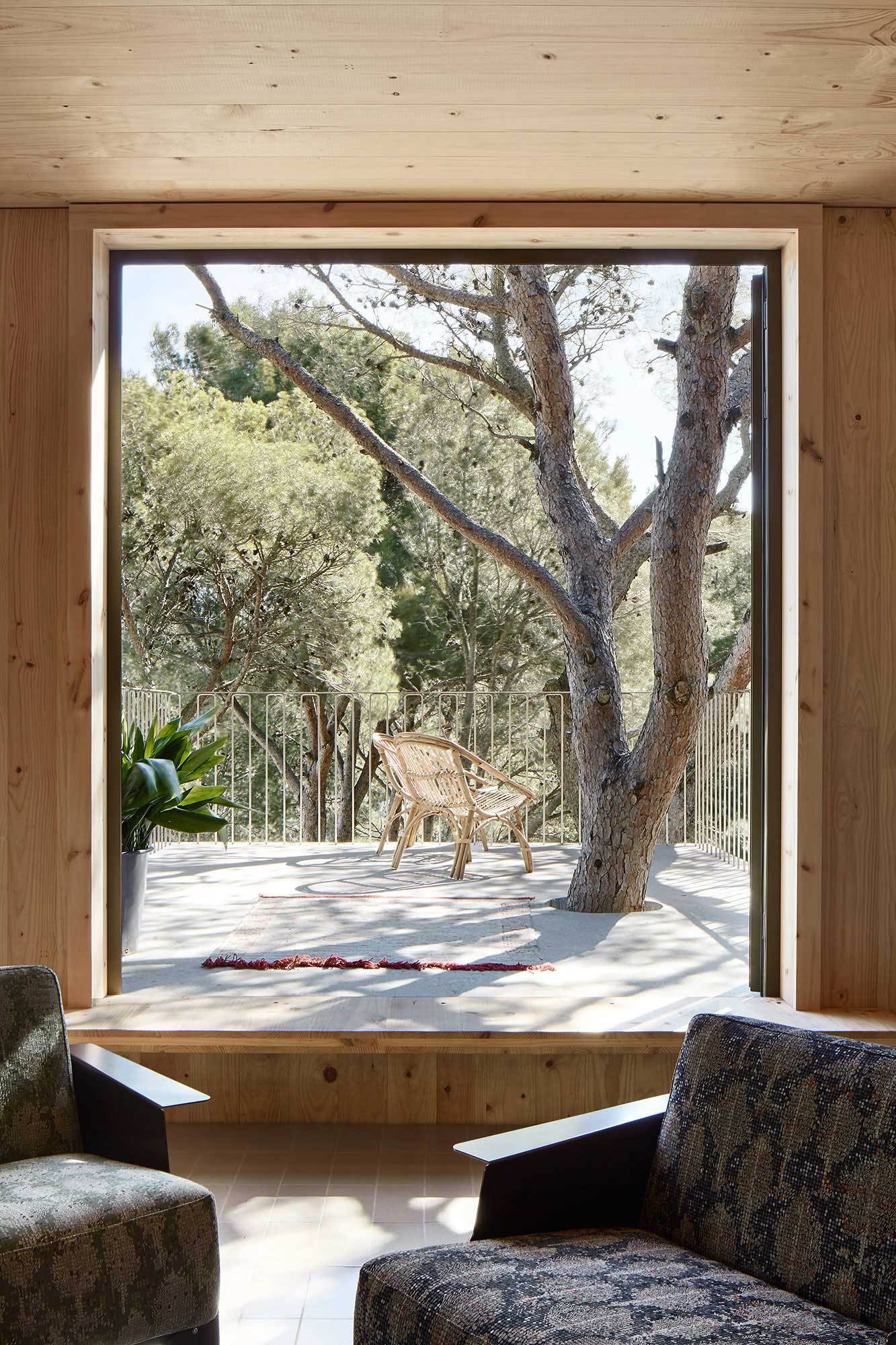 Dos casas de corcho, por López Rivera Arquitectos