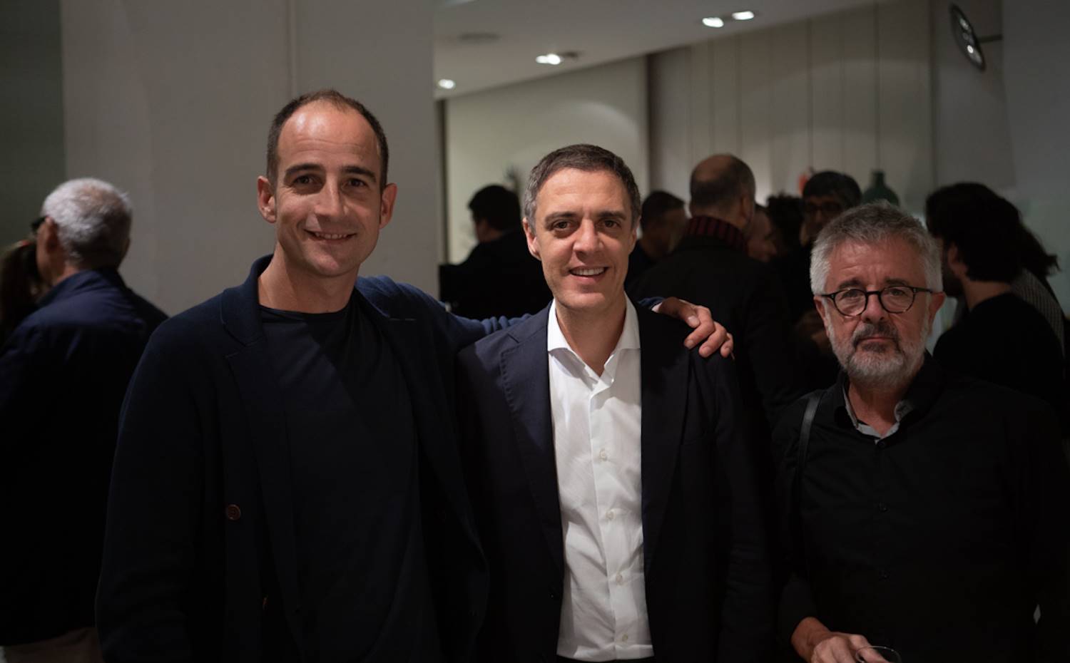 Gerard Sanmartí, de lagranja, junto a Juan Mellen y Albert Font.. Gerard Sanmartí, de lagranja, junto al presidente de RED Juan Mellen y el fotógrafo Albert Font.