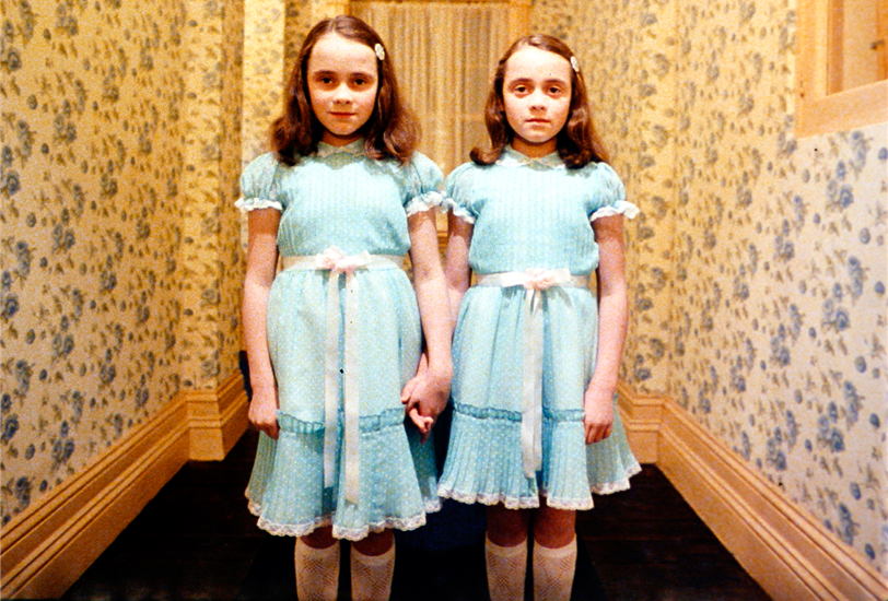 The Shining (El resplandor), 1980, con las hermanas Lisa y Louise Burns 