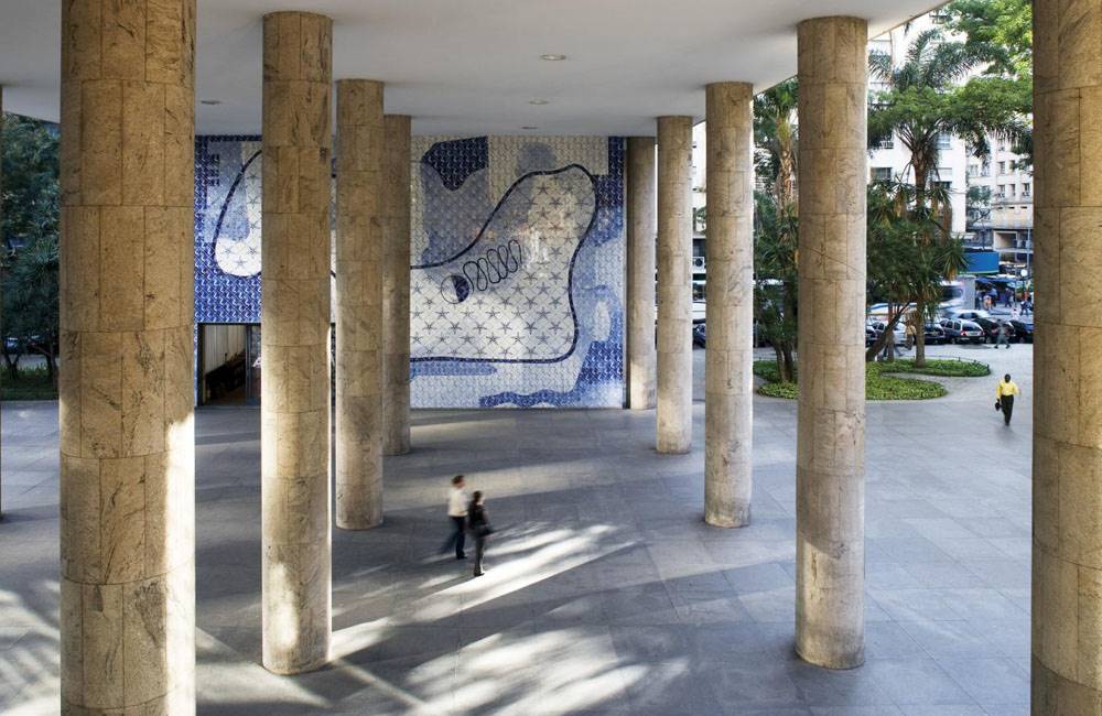 Plaza del Ministerio de Educación y Sanidad de Lucio Costa, en Río de Janeiro