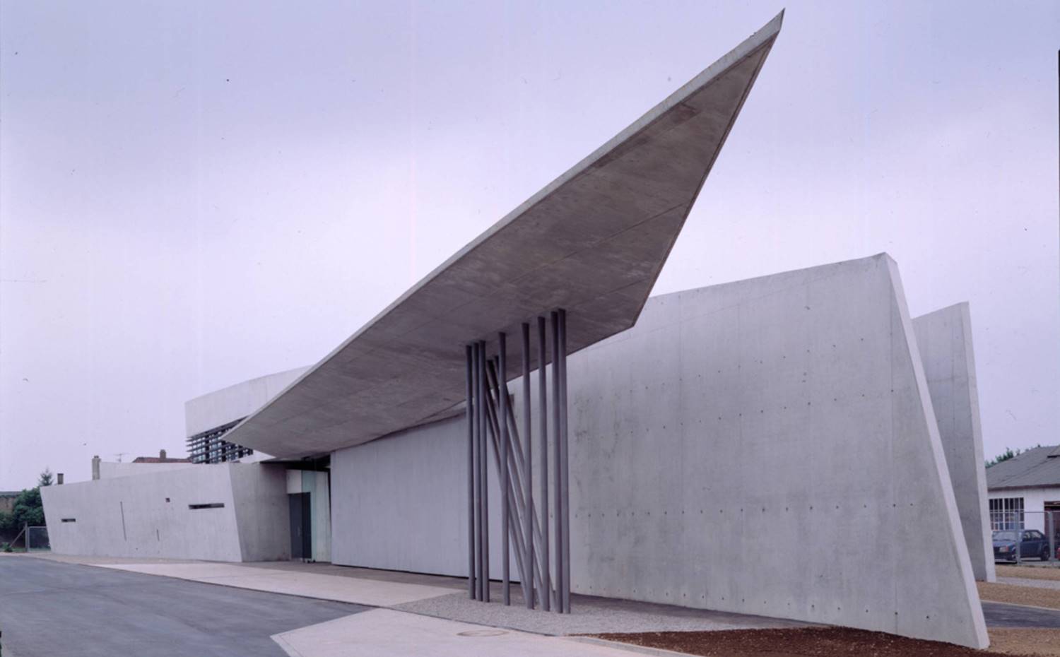 Estación de bomberos para Vitra en Weil am Rhein.