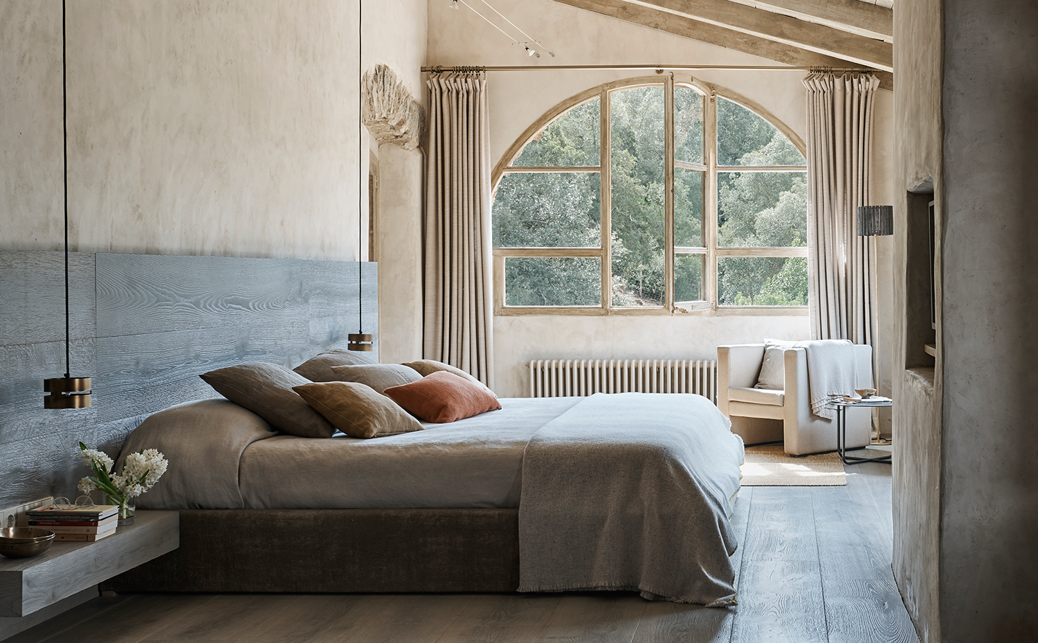 Cómo elegir las cortinas para vestir las ventanas de tu casa