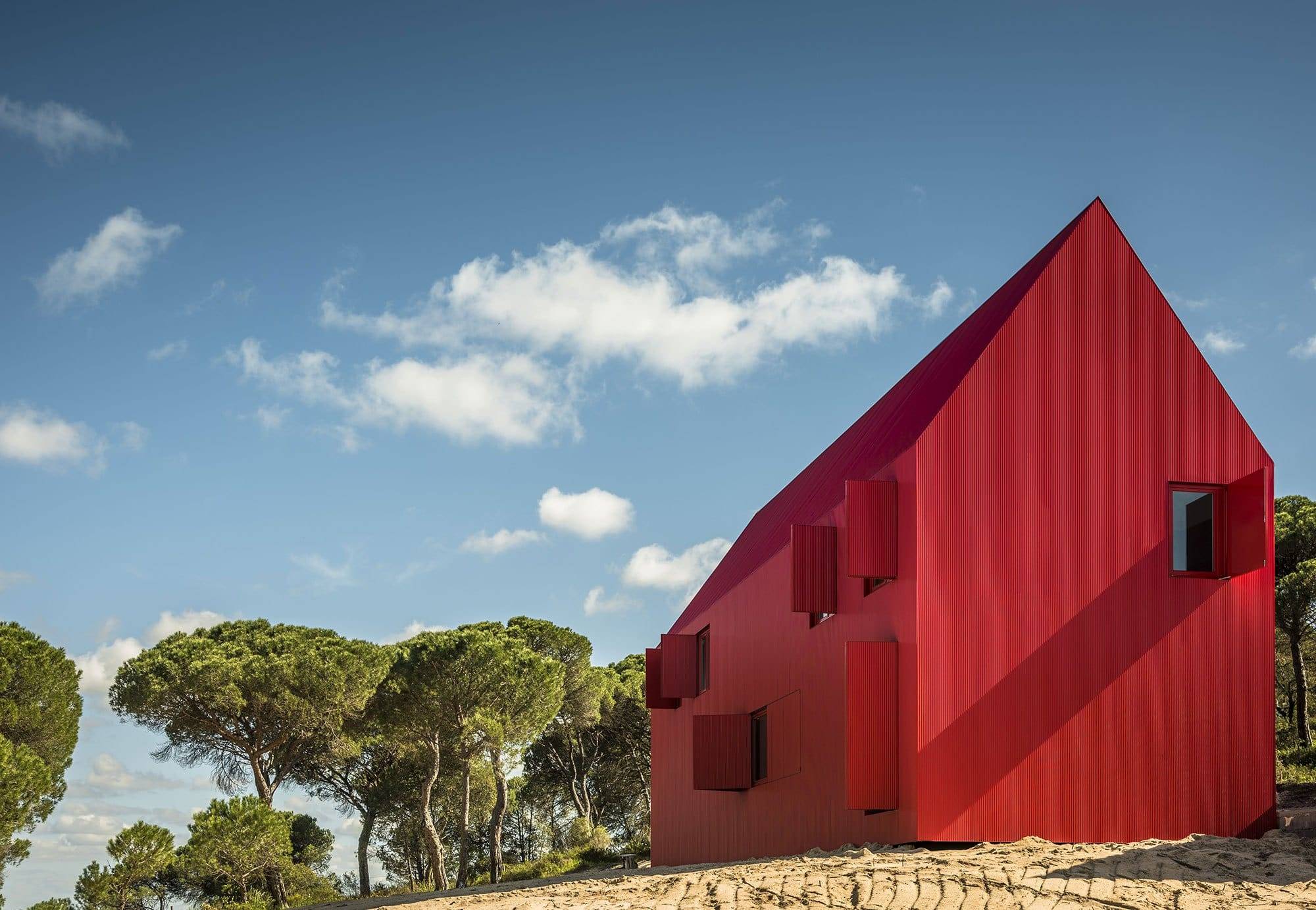 House 3000, por Luís Rebelo de Andrade.