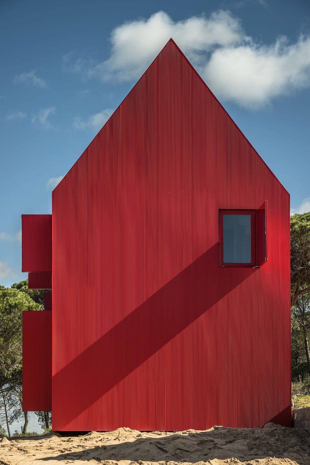 House 3000, por Luís Rebelo de Andrade.
