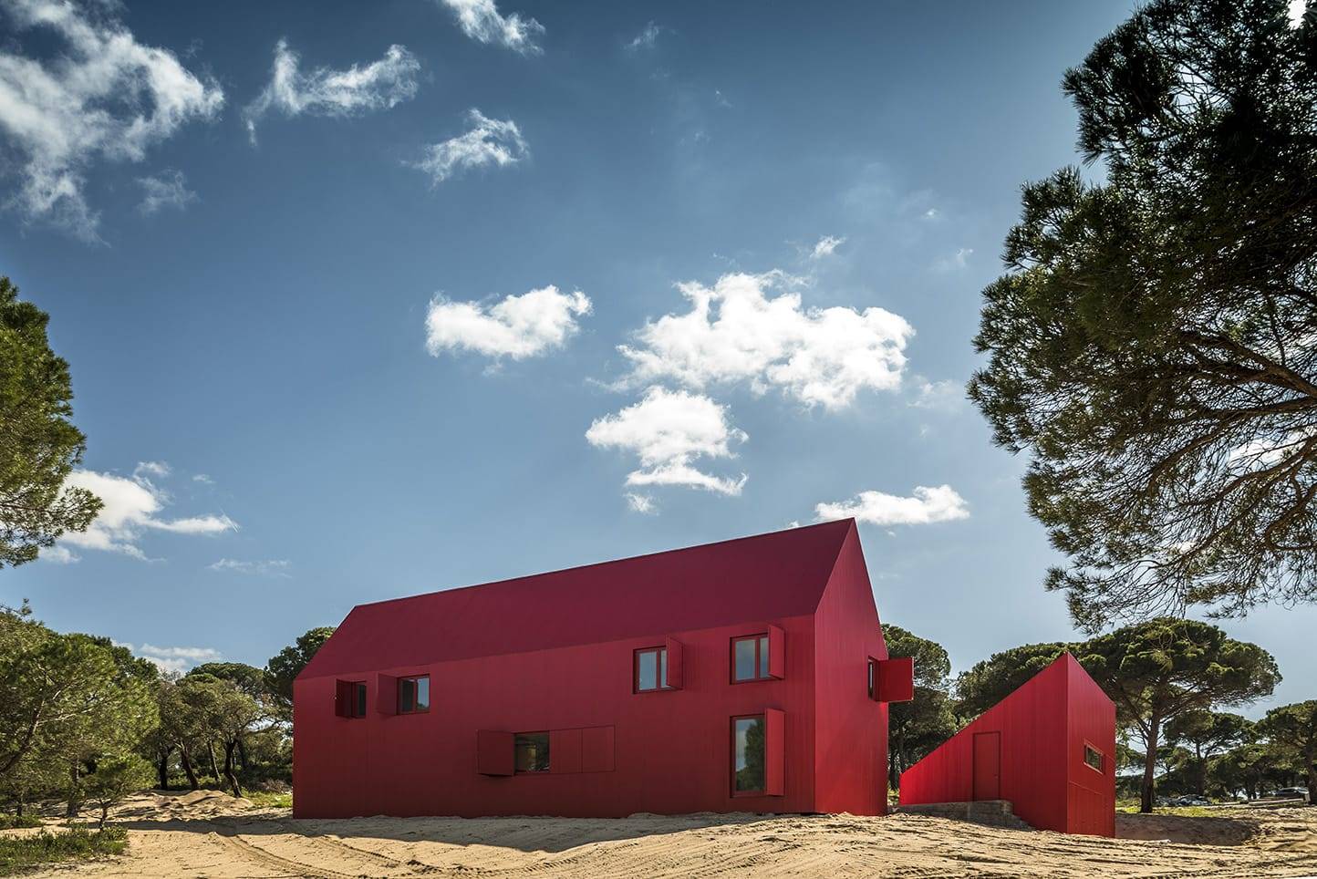House 3000, por Luís Rebelo de Andrade.
