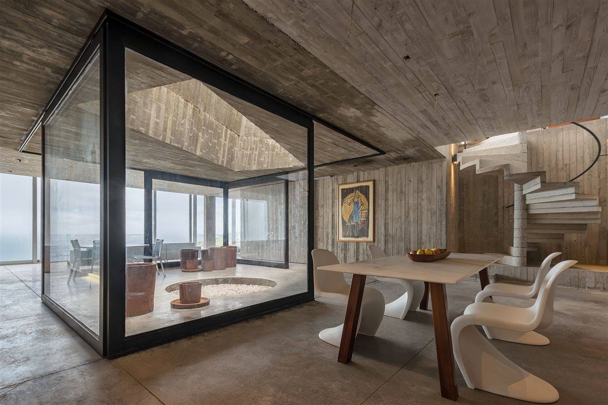 Ochoquebradas, por Alejandro Aravena.