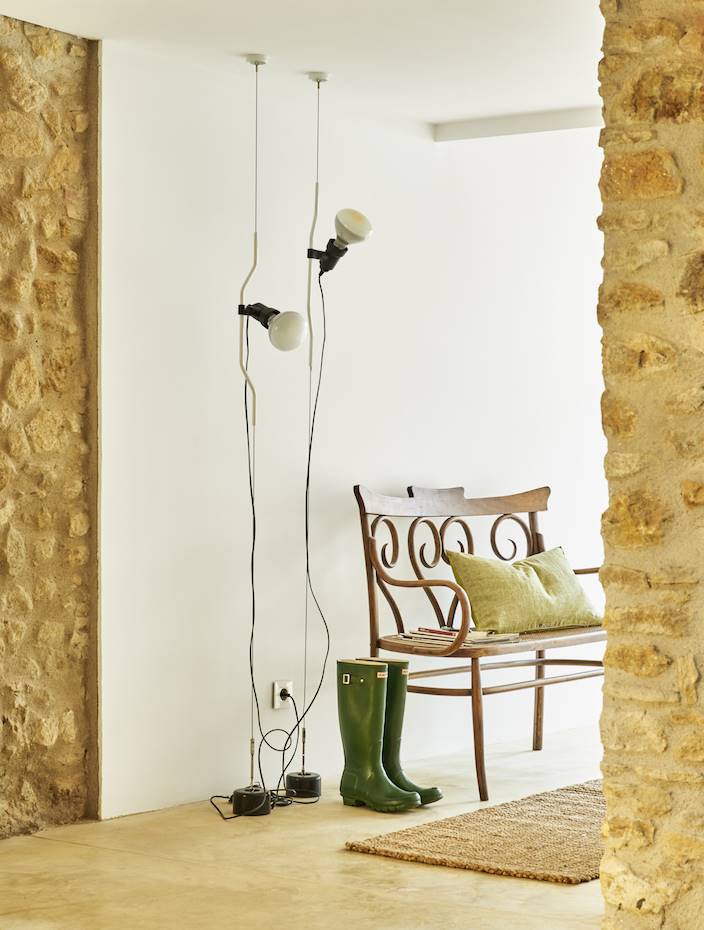 Muebles imprecindibles decoracion rustica. Bancos