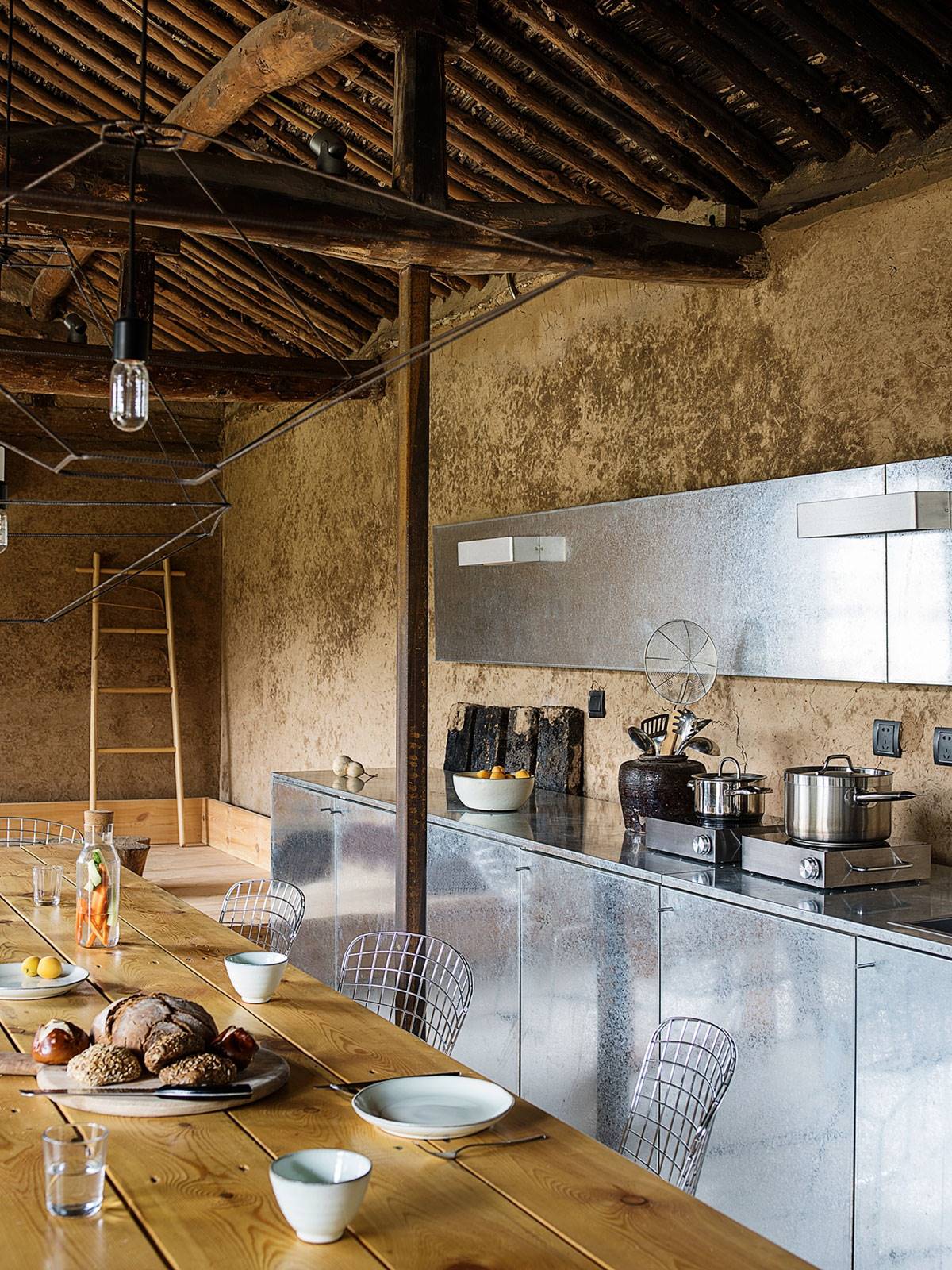 Reforma de casa de campo, por Christian Taeubert y Sun Min.