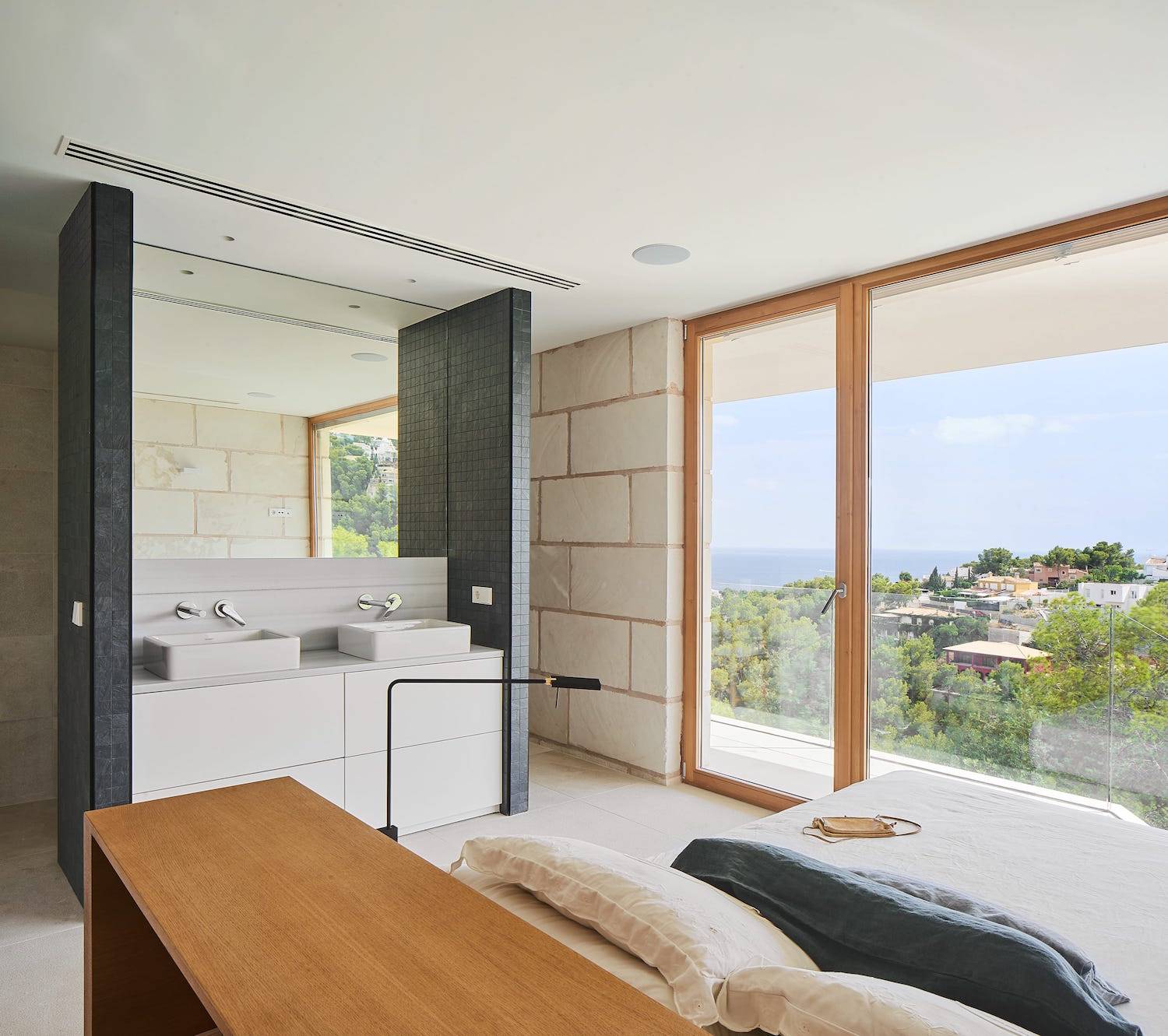 Casa Forbes, por Miel Arquitectos.