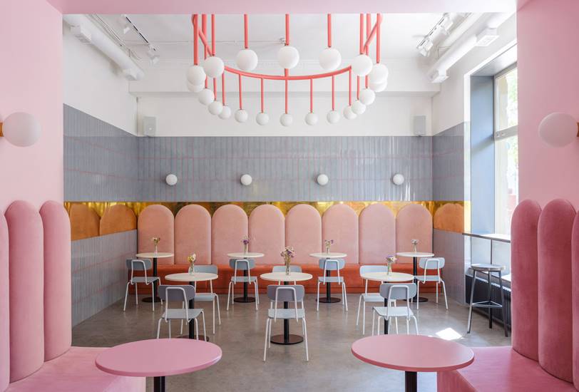 Interior Cafetería