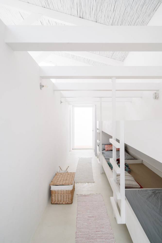 Casa Cercal, por Atelier Data.